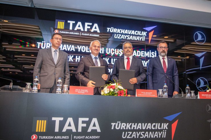 Türk Hava Yolları İle Tusaş Arasında 20 Uçaklık Anlaşma Yapıldı